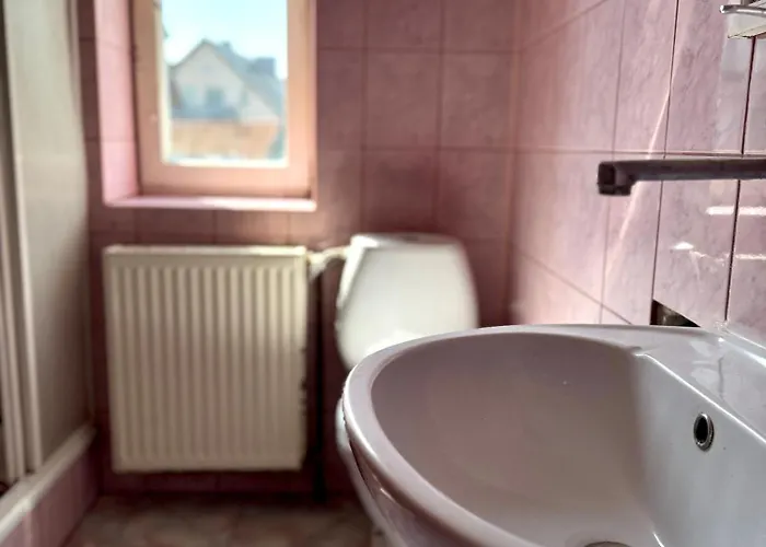 Blisko Morza Mierzeja Z Lazienka Tanio Gasthof